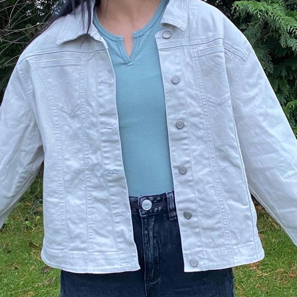 Tan Denim Jacket - Picture 2 of 3